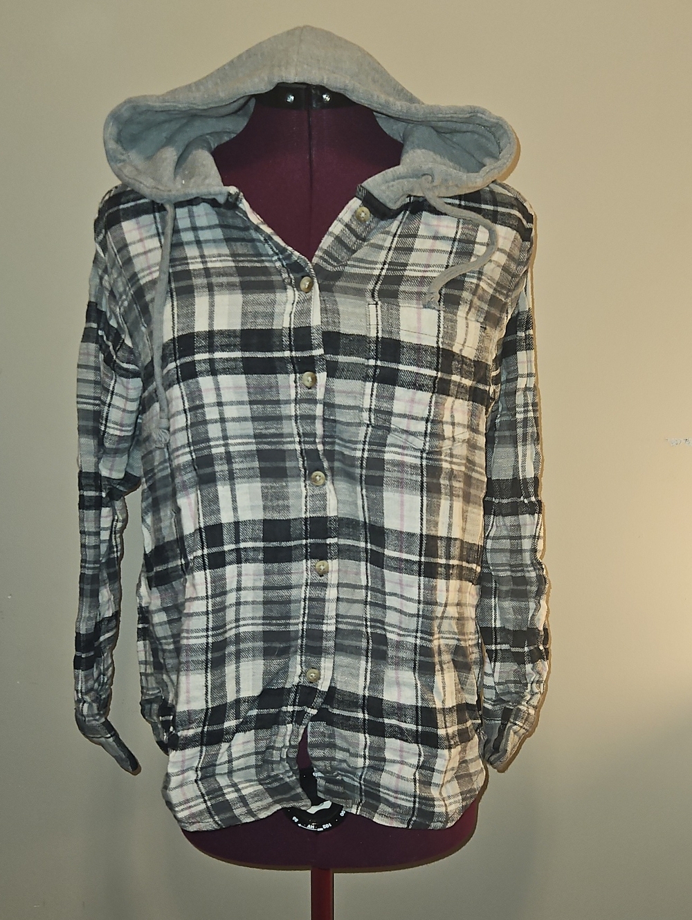 Time and Tru Black & Cream Plaid Hooded Shirt